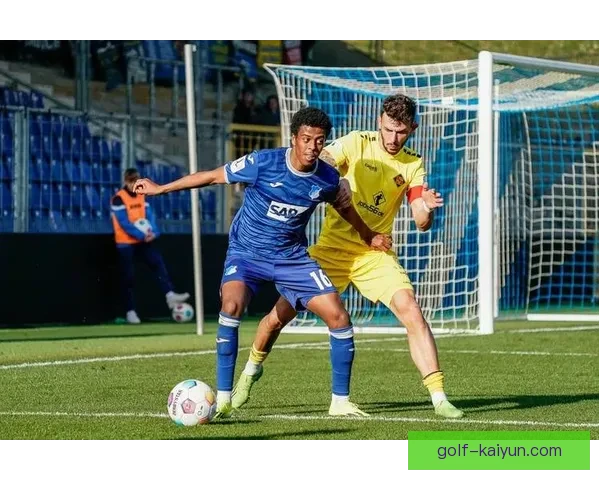 德甲主力球员加盟后状态回暖，球队实力备受关注